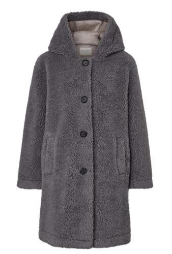 Plysovy_kabat_s_kapucnou_odp.cena_89.95