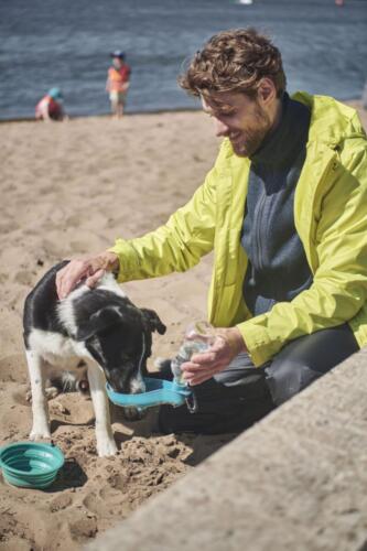 Skladacia_miska_na_krmivo_odp.cena_9.99--Cestovna_flasa_pre_psov_odp.cena_5.99